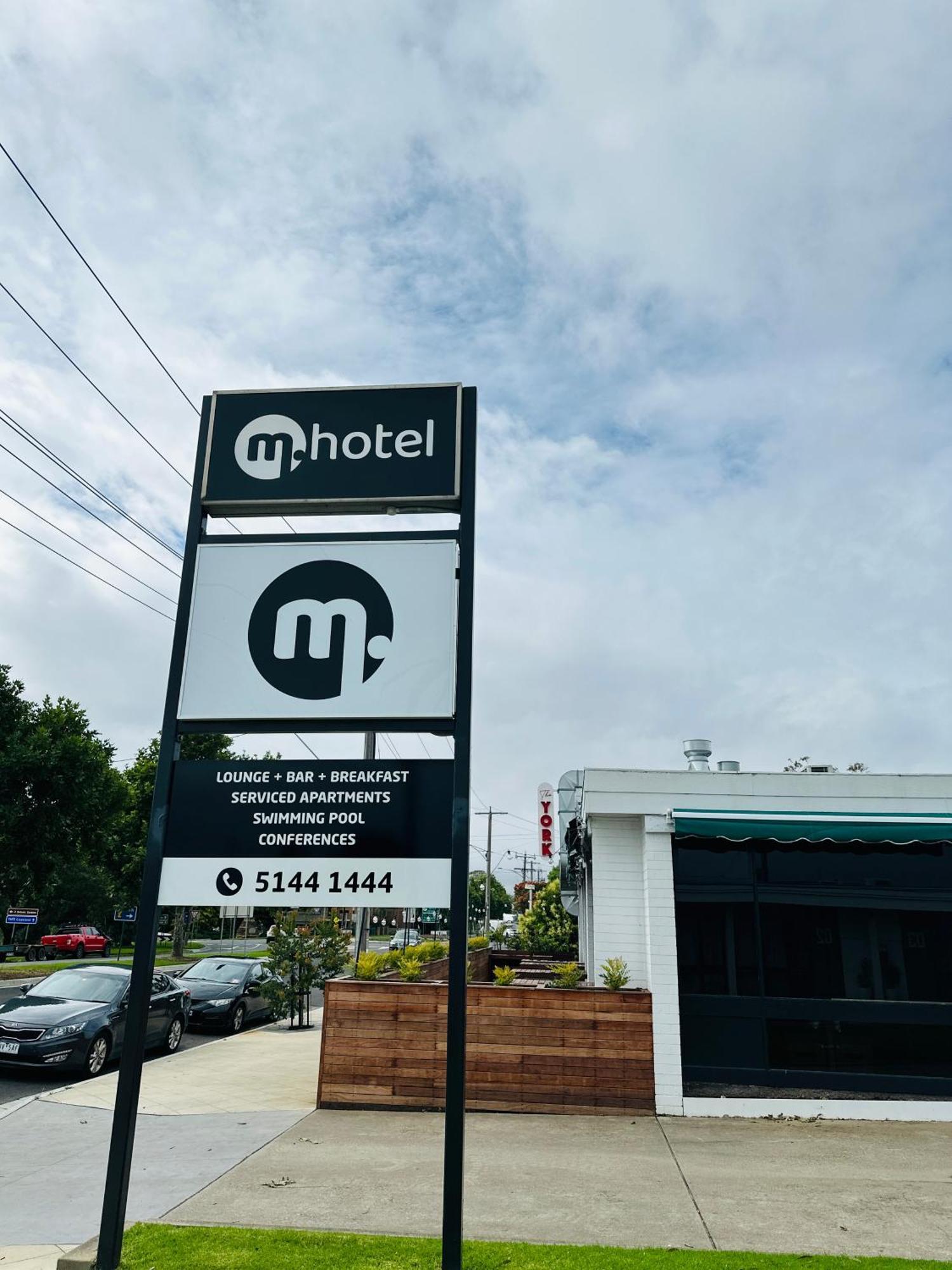 M Hotel Sale Exterior foto