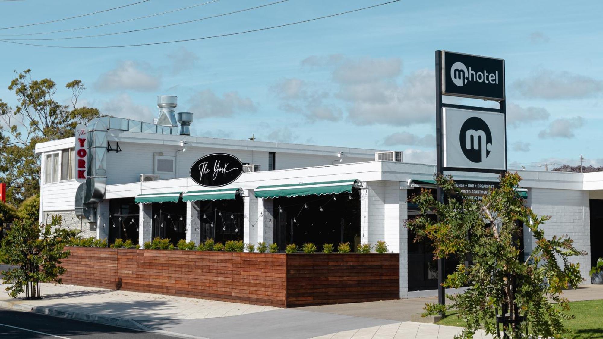 M Hotel Sale Exterior foto